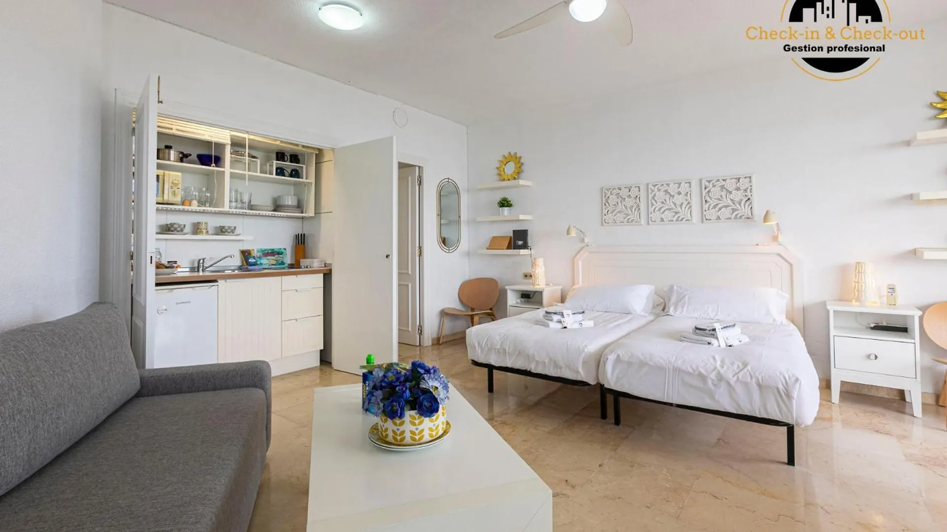 Apartamento El Trasval 1ª Linea Torremolinos 0*,  Spain