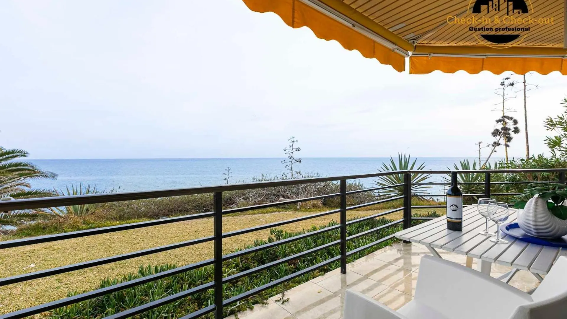 Apartamento El Trasval 1ª Linea Torremolinos