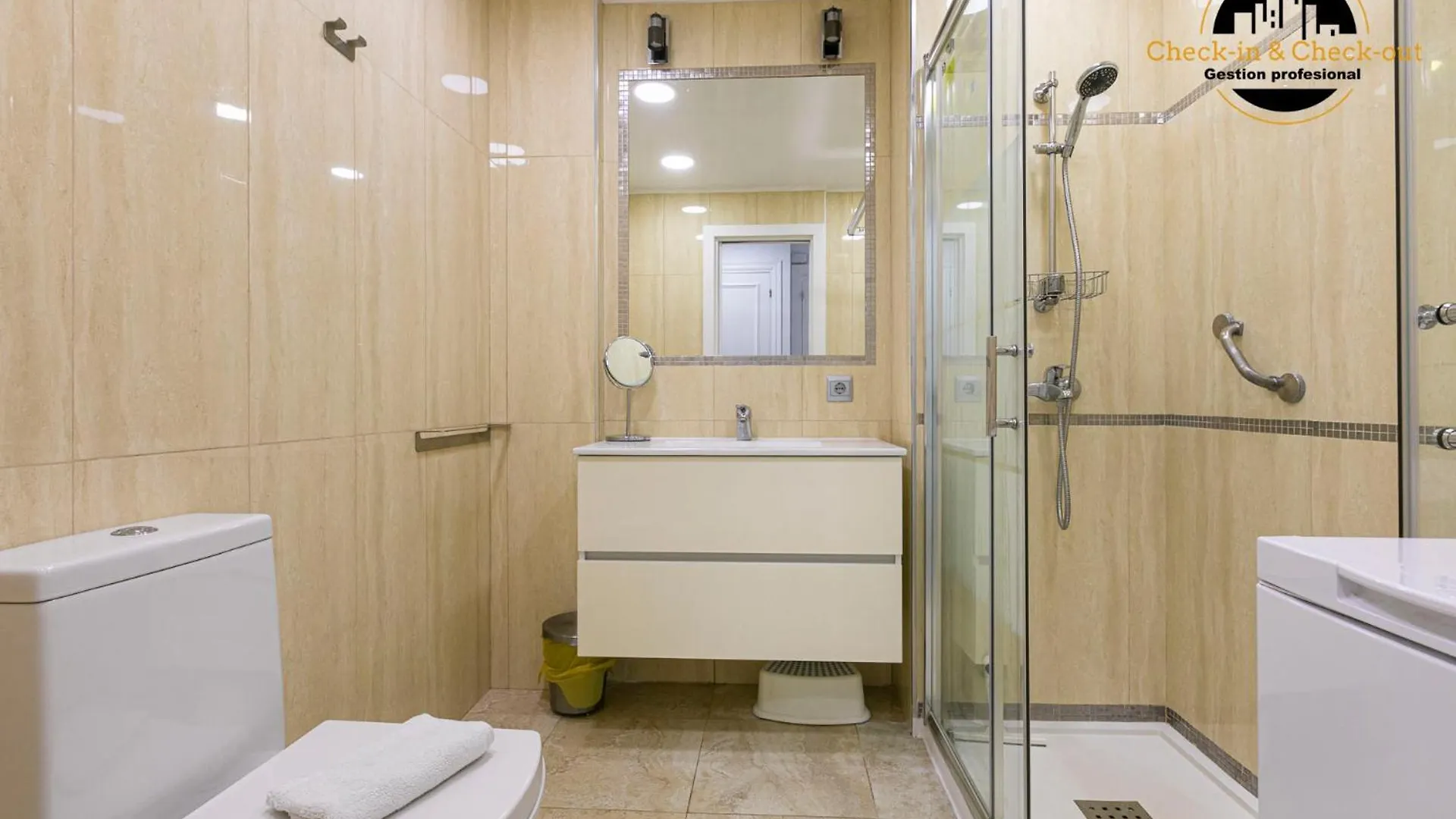 Apartment Apartamento El Trasval 1ª Linea Torremolinos Spain